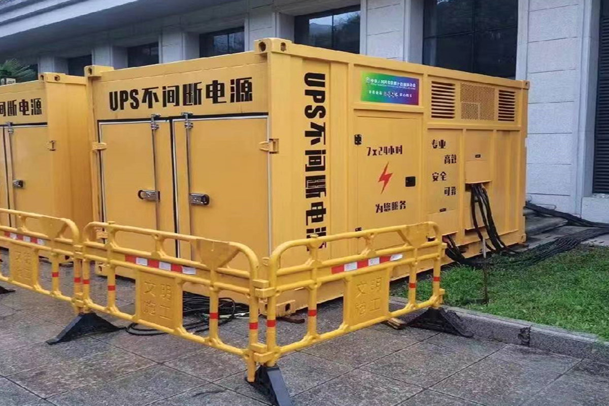 安远发电机租赁施工现场